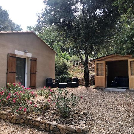 Retour Aux Sources Villa Sauve Екстериор снимка